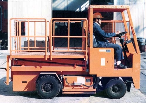 日本神鋼升降平臺車